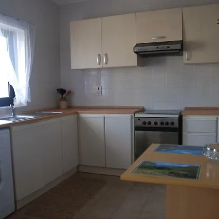 Lovely 2-bedroom Seaview Appartement San Pawl il-Baħar