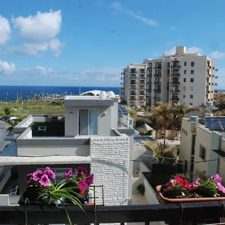 Lovely 2-bedroom Seaview St. Paul's Bay
